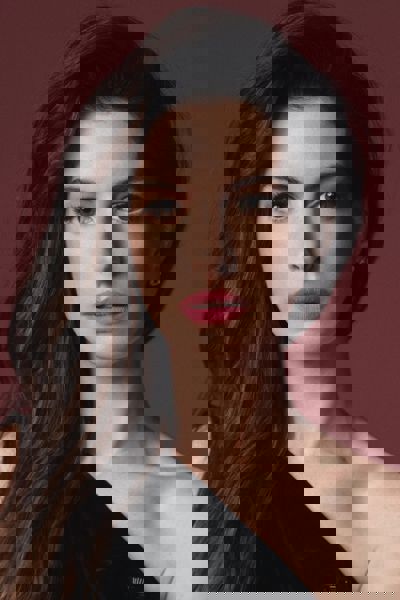 Anne Hathaway