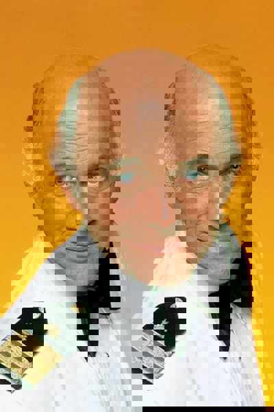 Gavin MacLeod