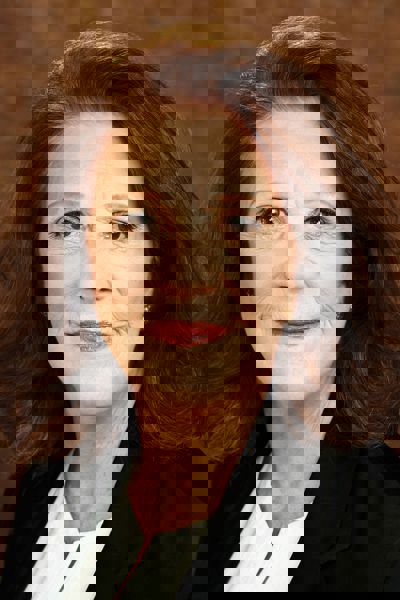 Linda Lavin