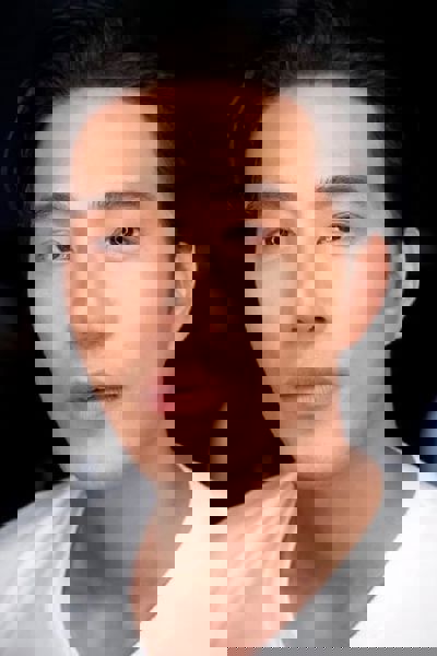 Thassapak Hsu