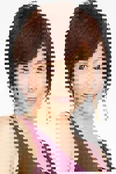 Yumiko Shaku