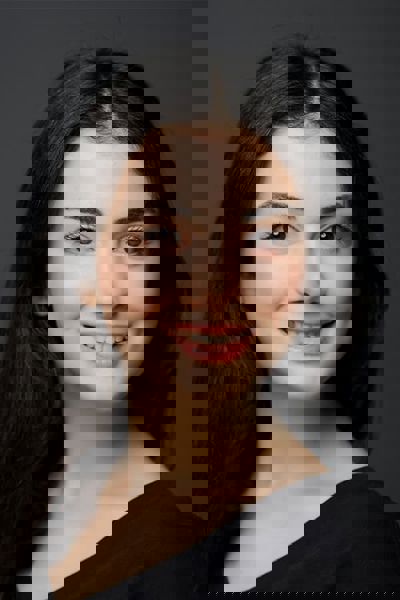 Özge Yağız