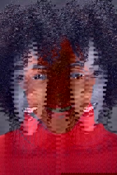 Nia Holloway
