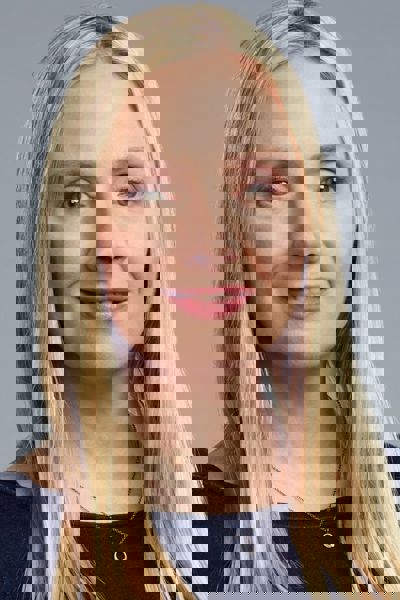 Hope Davis