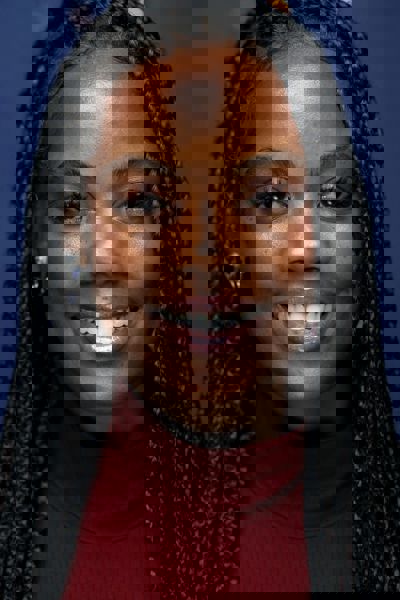 Novi Brown