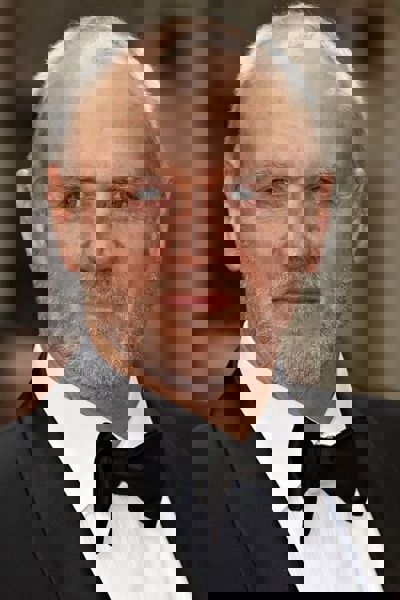 Alan Dale