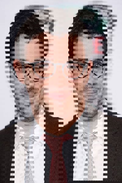 Simon Bird