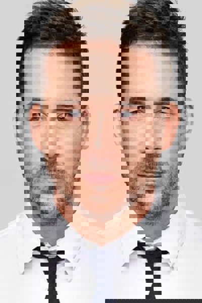 Barry Sloane