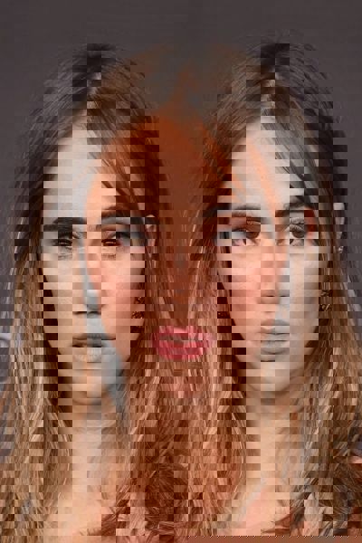 Suki Waterhouse