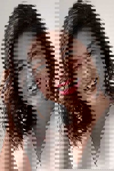 Dimples Romana