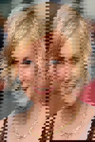 Laura Allen