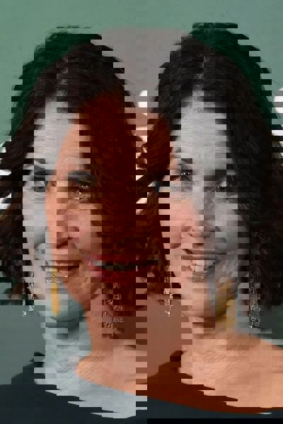 Julia Ormond