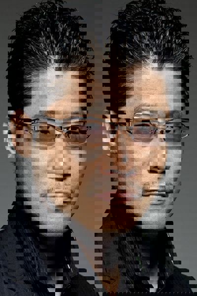 Tsuyoshi Koyama