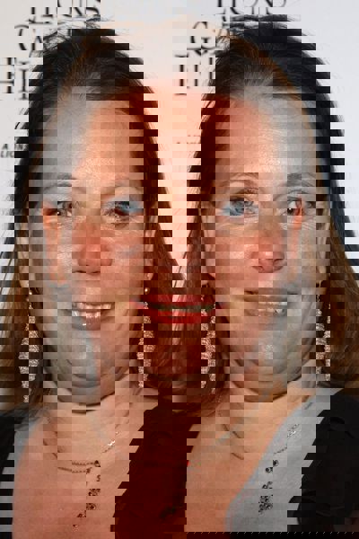 Joanna Scanlan