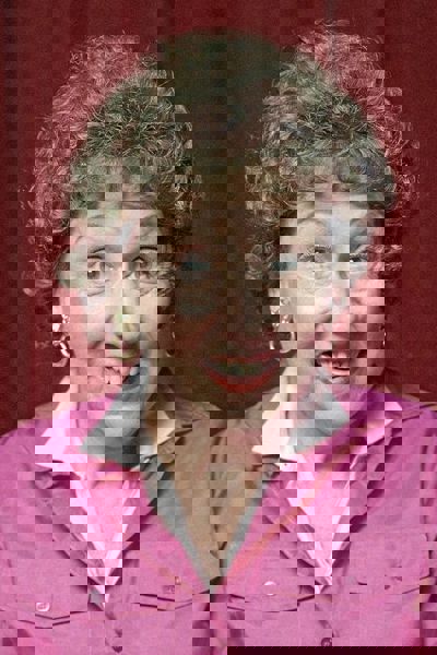 Jean Stapleton