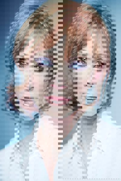 Lauren Holly