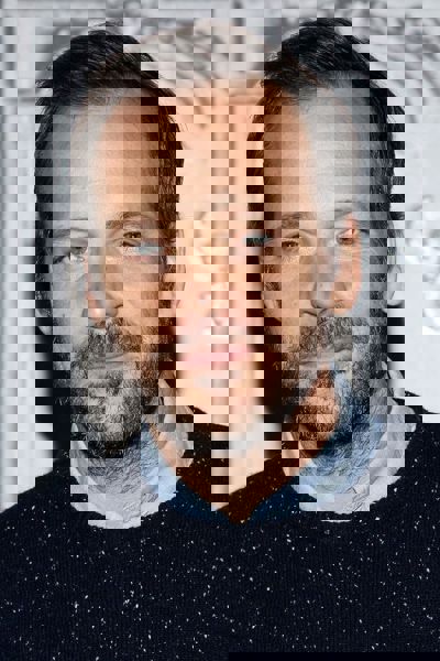 Peter Sarsgaard